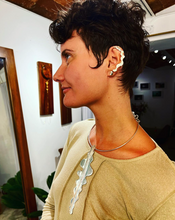Load image into Gallery viewer, Earcuff Areole - Sophie Simone Designs
