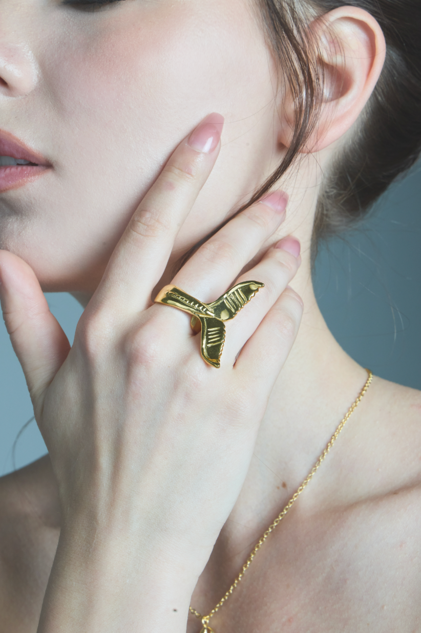 Whale Tail Ring