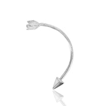 Load image into Gallery viewer, Earcuff Arrow - Sophie Simone Designs
