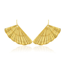 Load image into Gallery viewer, Earrings Wavy Gatsby - Sophie Simone Designs

